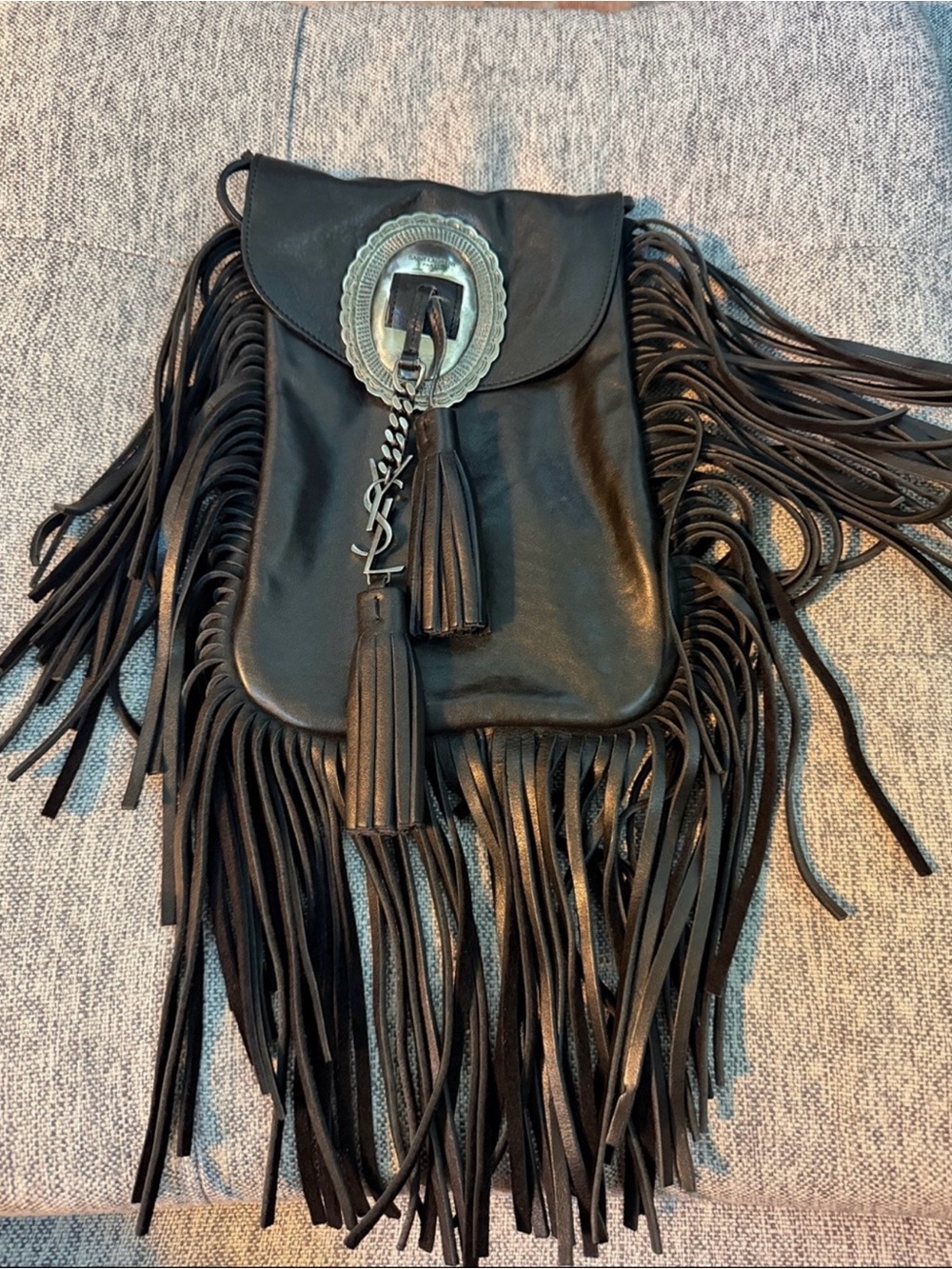 Authentic Saint Laurent Antia
Leather Fringed Shoulder Bag
Black - Picture 2 of 7